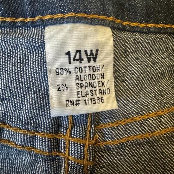 Women’s Denim Shorts Size 14W - Picture 3 of 3